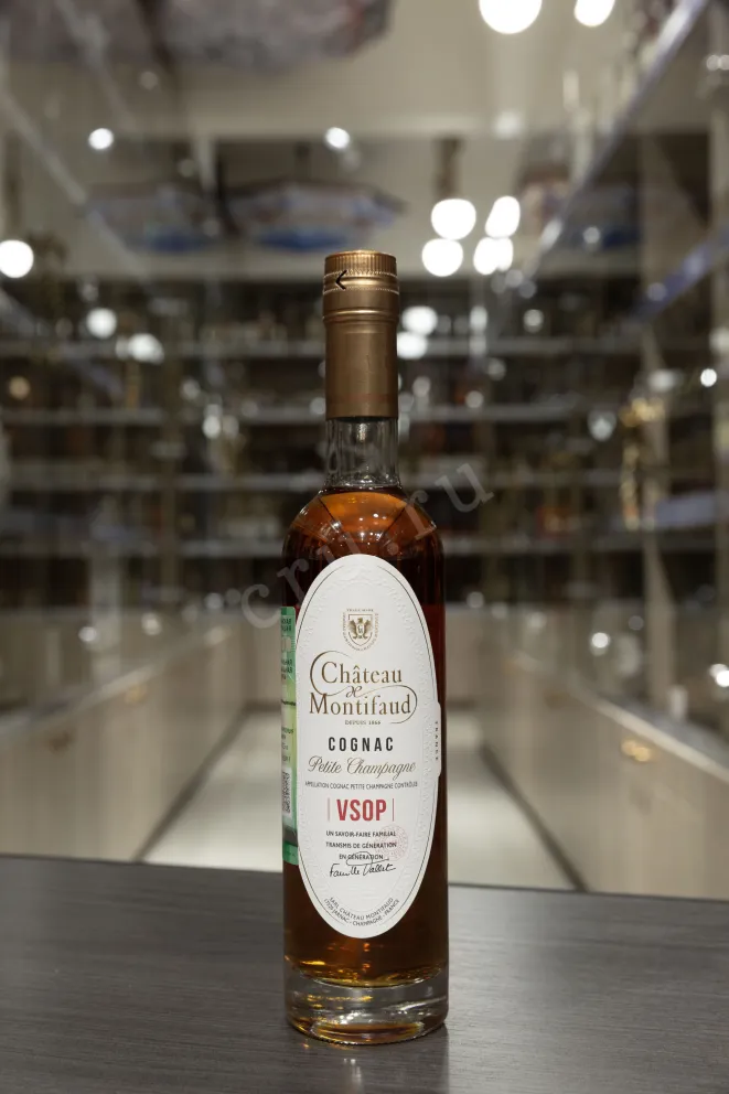 В магазине Крю Профи Chateau de Montifaud VSOP 0.35 л