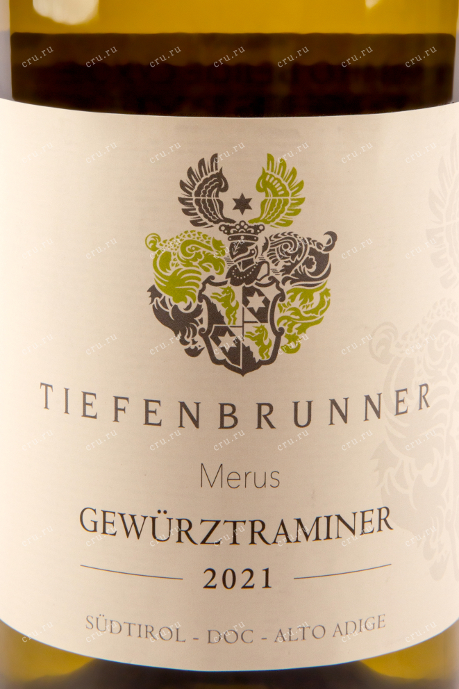 Вино Tiefenbrunner Gewurztraminer 2021 0.75 л