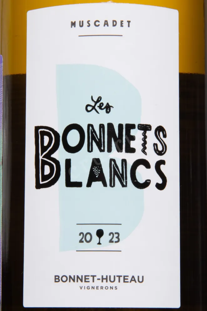Этикетка Bonne Huteau Les Bonnets Blancs AOC Muscadet Sèvre et Maine sur Lie 2023 0.75 л