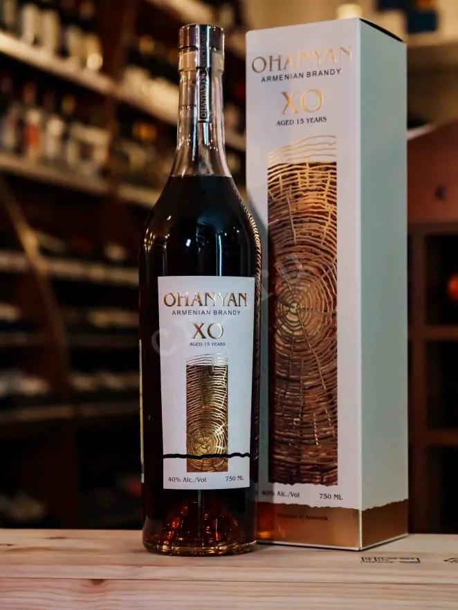 В магазине Крю Профи Ohanyan XO in gift box 2008 0.7 л