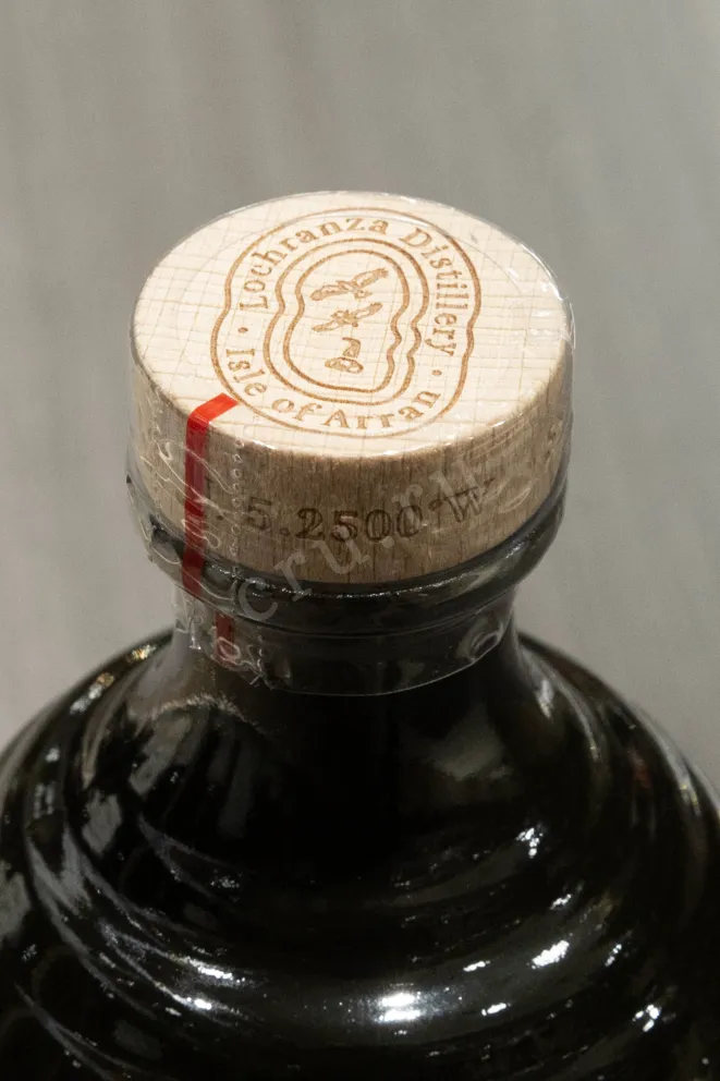 Пробка Arran Machrie Moor Peated Lochranza Malt 10 Years Old in tube 0.7 л