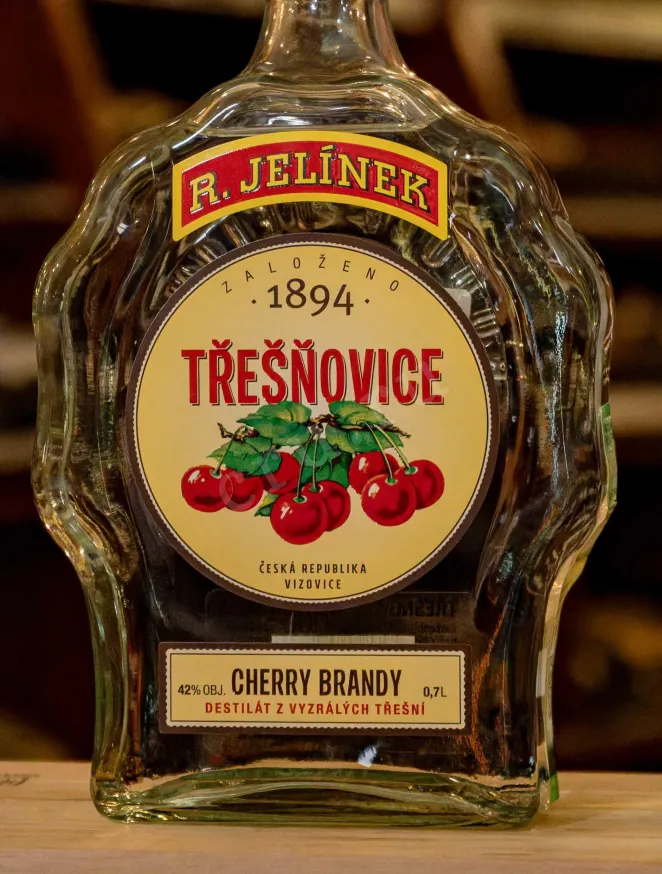 В магазине Крю Профи R. Jelinek Tresnovice 0.7 л