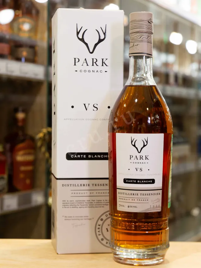 В магазине Крю Профи Park VS Carte Blanche 0.7 л