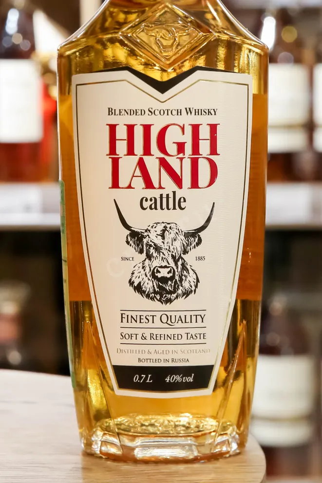 В магазине Крю Профи Highland Cattle 3 years gift box 0.7 л