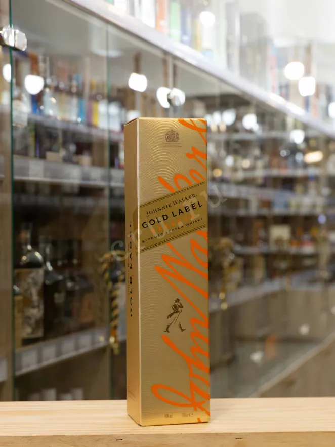 В магазине Крю Профи Johnnie Walker Gold Label Reserve 0.7 л