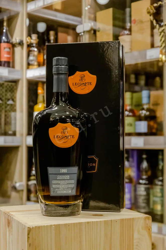 В магазине Крю Профи Lecompte 1995 0.7 л