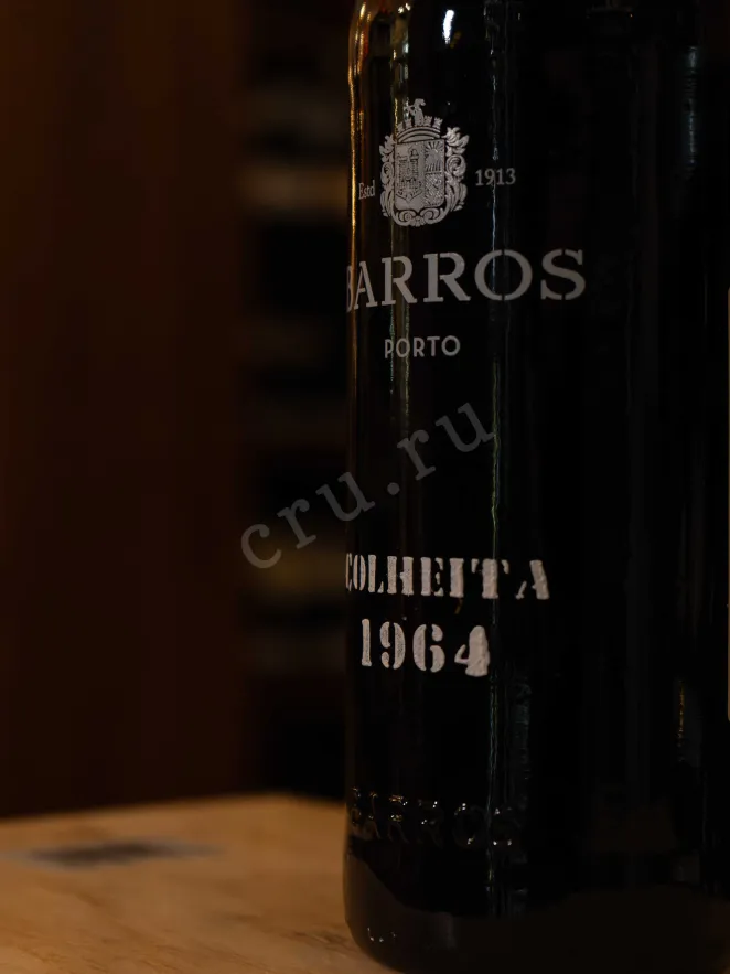 В магазине Крю Профи Porto Barros Colheita 1964 wooden box 1964 0.75 л