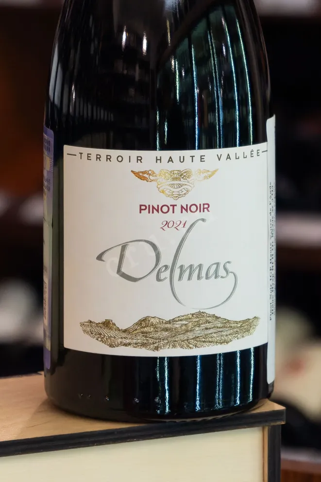 В магазине Крю Профи Delmas Terroir Haute Vallee De l'Aude Pinot Noir 2021 0.75 л