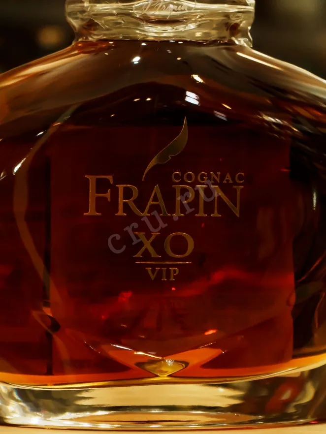 В магазине Крю Профи Frapin VIP XO 0.7 л