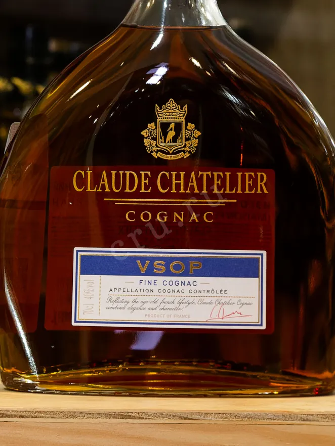 В магазине Крю Профи Claude Chatelier VSOP in gift box 0.7 л
