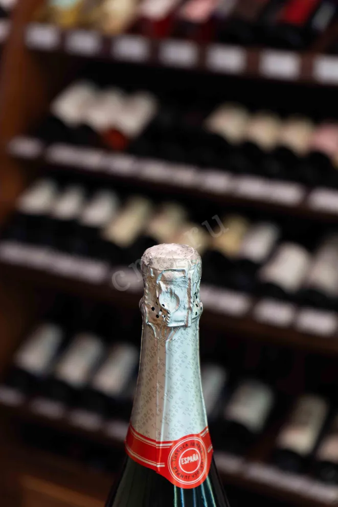 Пробка Tussock Jumper Cava Reserva 2023 0.75 л