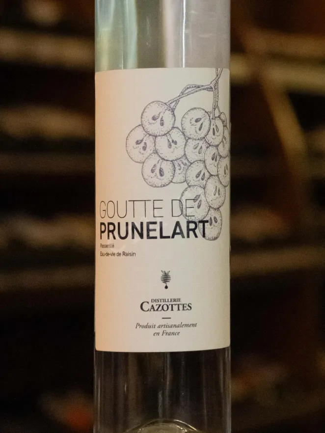 В магазине Крю Профи Cazottes Goutte De Prunelart 0.5 л