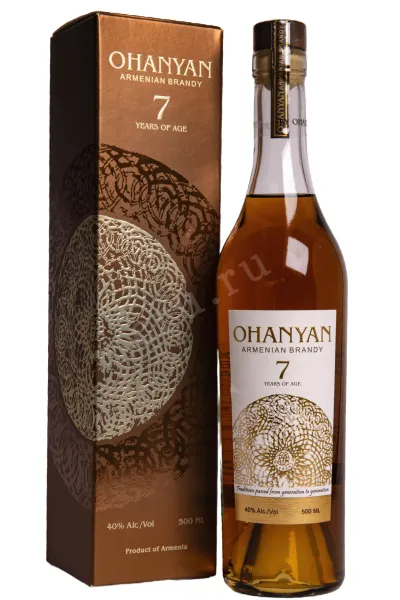 Коньяк Оганян 7 лет в подарочной упаковке  0.5 л