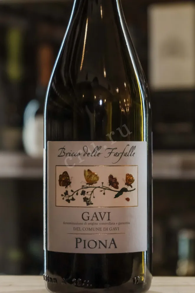 В магазине Крю Профи Piona Bricco delle Farfalle Gavi di Gavi 2024 0.75 л