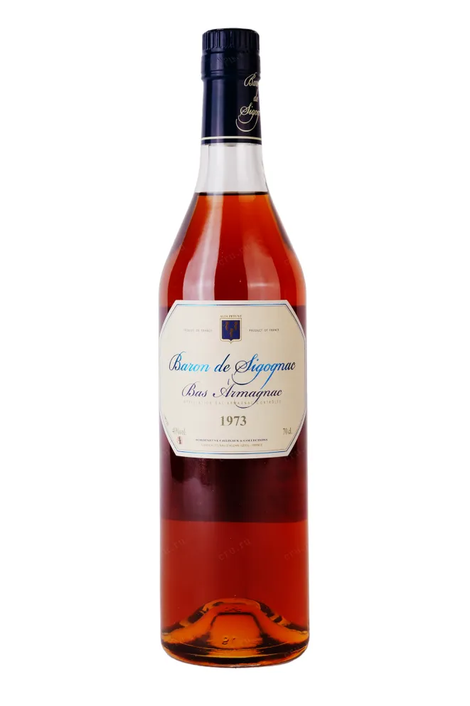 Бутылка Armagnac Baron de Sigognac wooden box 1973 0.7 л