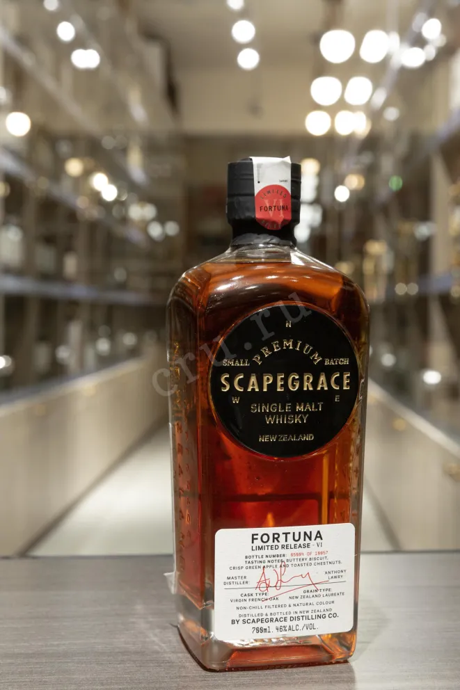 В магазине Крю Профи Scapegrace Fortuna in gift box 0.7 л