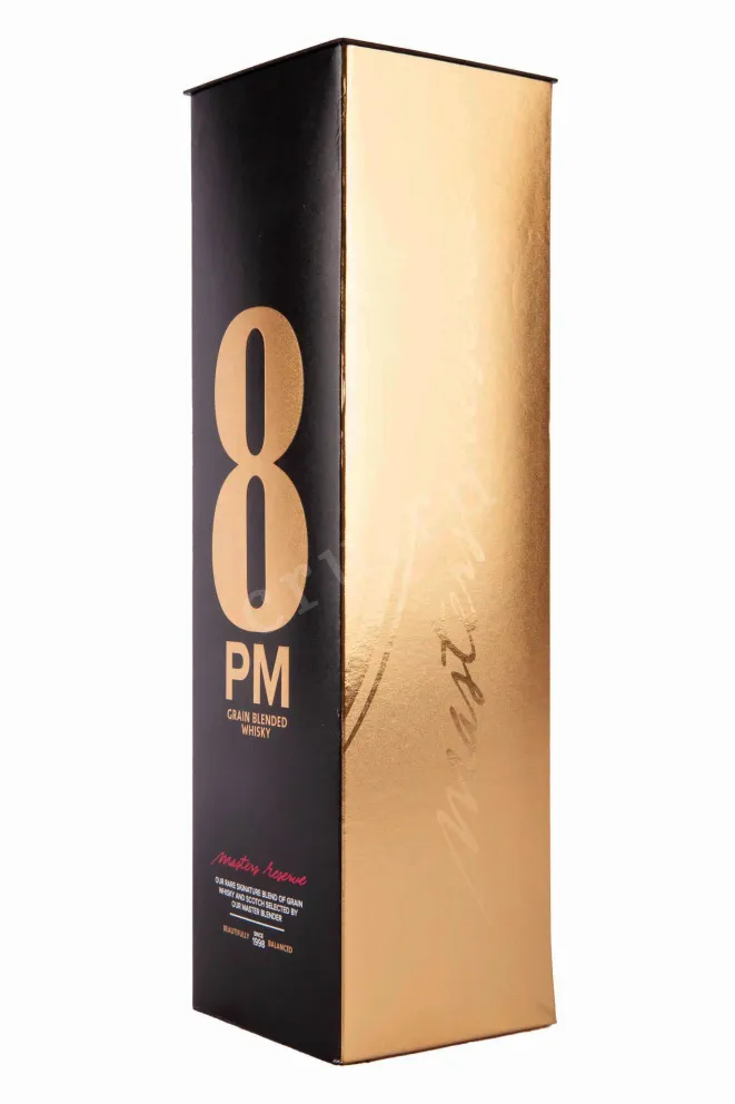 Подарочная коробка 8PM 3 years gift box 0.75 л