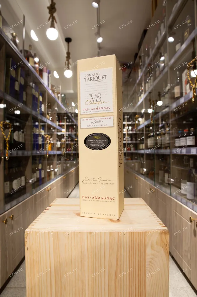 В магазине Крю Профи Chateau du Tariquet Classic 3 years 0.7 л