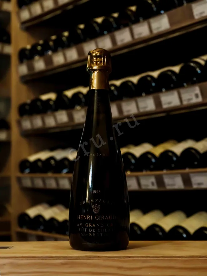 В магазине Крю Профи Henri Giraud Enneade Collection 1998 0.75 л