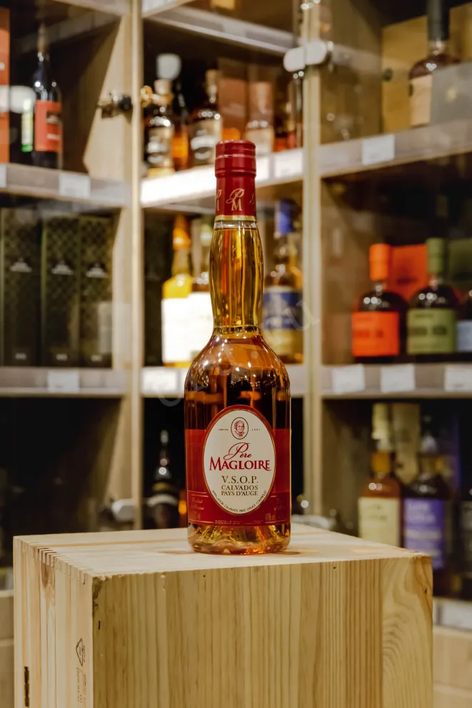 В магазине Крю Профи Pere Magloire VSOP 0.5 л