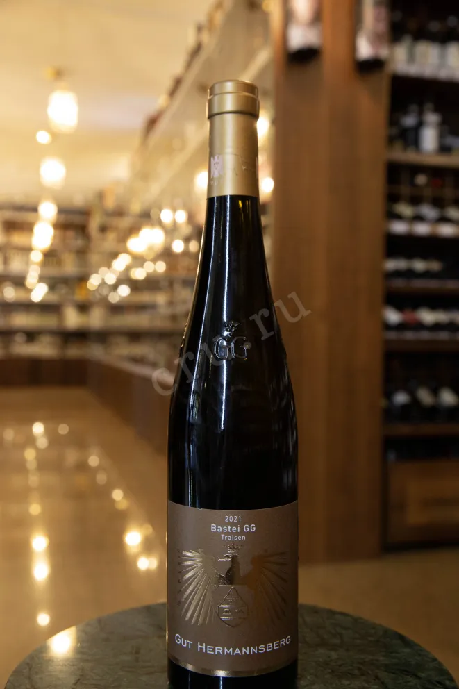 В магазине Крю Профи Gut Hermannsberg Traisen Bastei GG Riesling Troken 2021 0.75 л