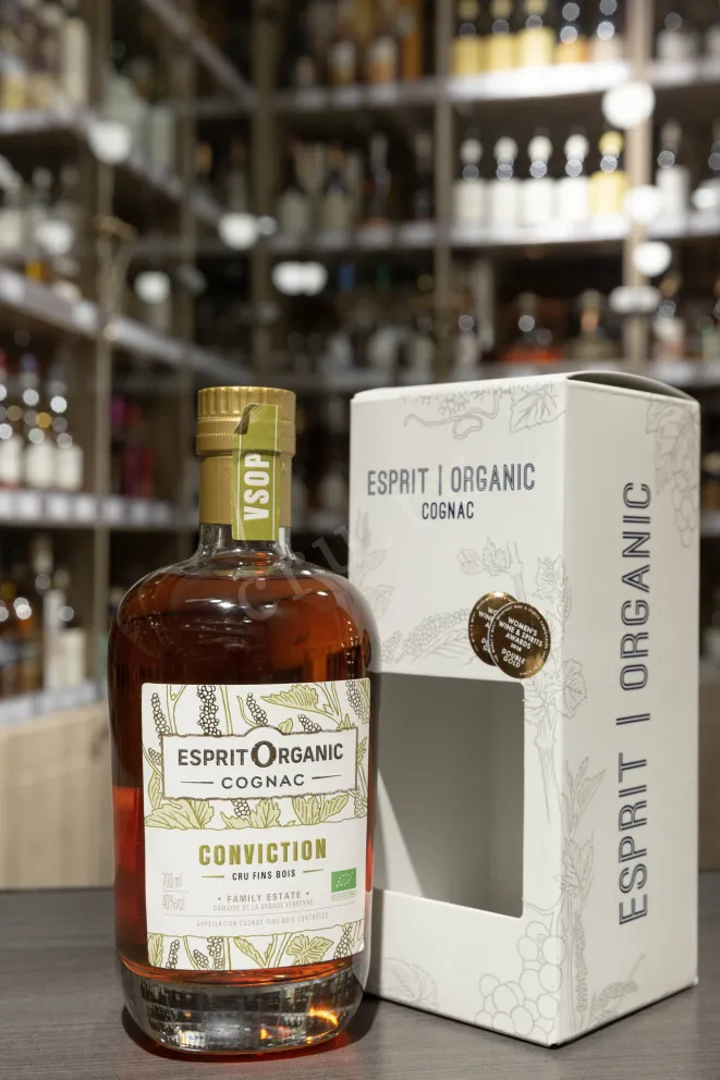 В магазине Крю Профи Esprit Organic VSOP gift box 0.7 л