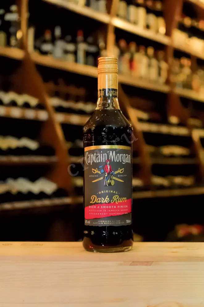 В магазине Крю Профи Captain Morgan Dark Rum 0.7 л