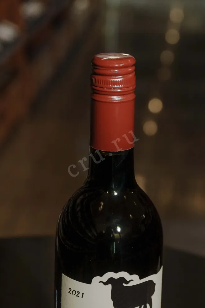 Пробка Koncho & Co Kindzmarauli 2021 0.75 л