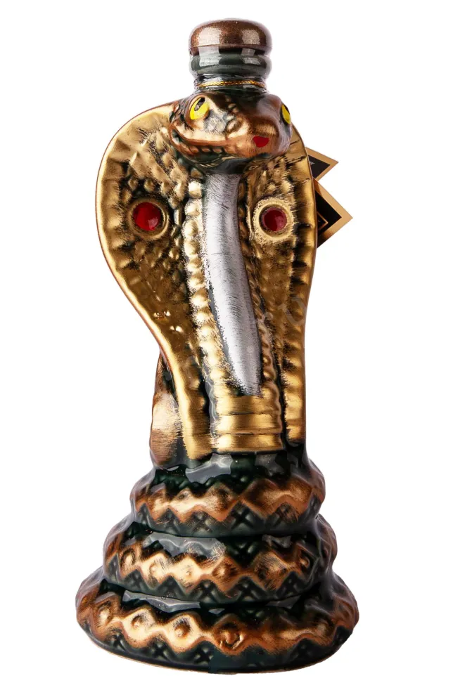 Коньяк Змея 7 лет в подарочной упаковке  0.33 л