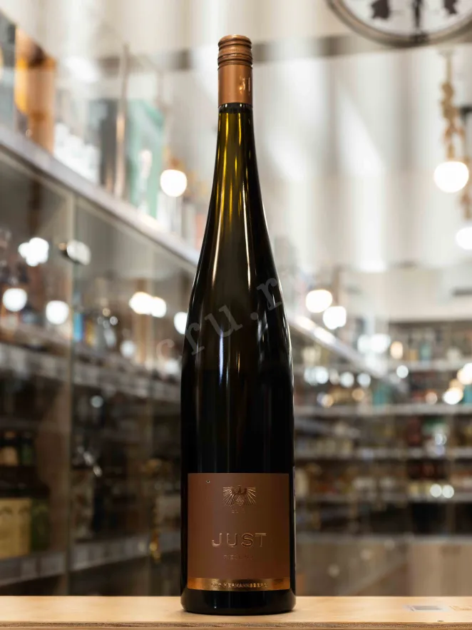 В магазине Крю Профи Gut Hermannsberg Just Riesling Trocken 2022 1.5 л