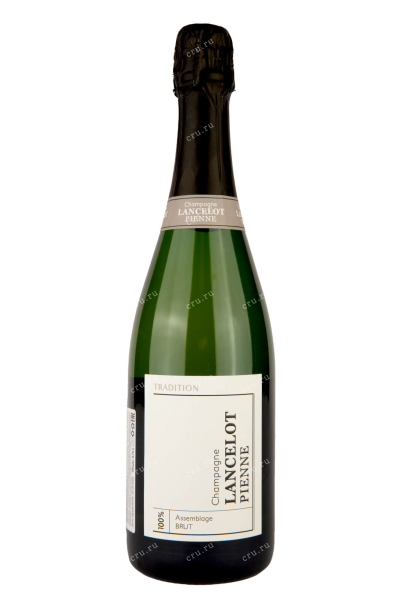 Шампанское Lancelot Pienne Tradition 2017 0.75 л