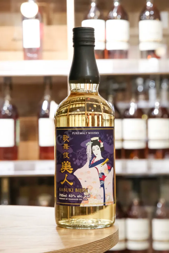 В магазине Крю Профи Kabuki Bijin in gift box 0.7 л