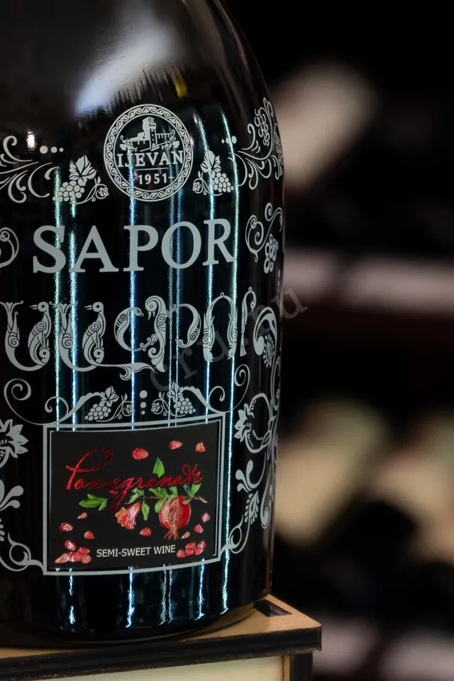 В магазине Крю Профи Ijevan Sapor Pomegranate Semi-Sweet 0.75 л