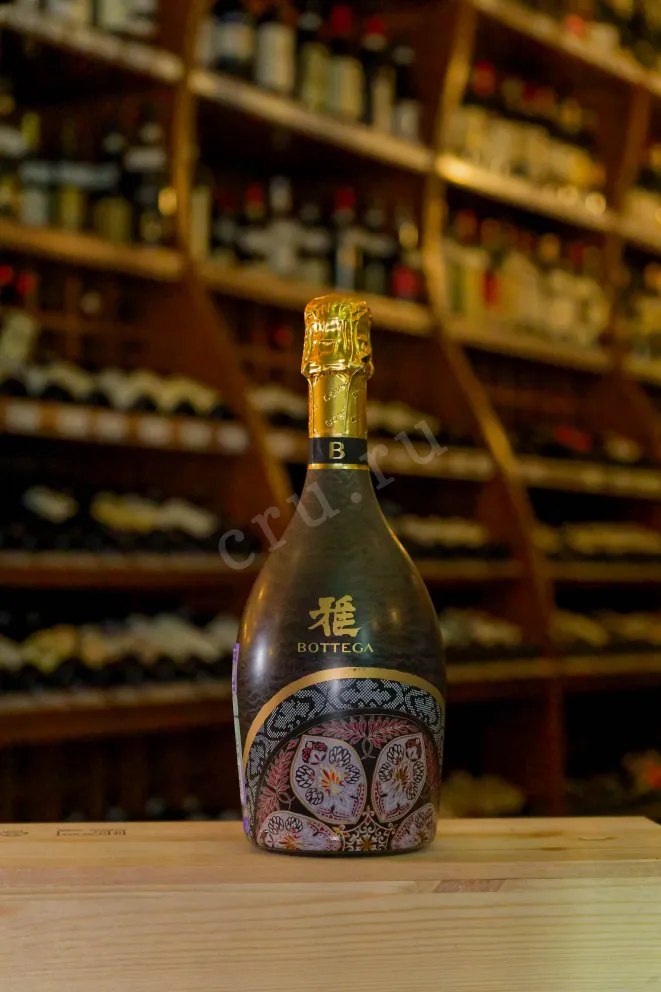 В магазине Крю Профи Bottega Miabi 2022 0.75 л