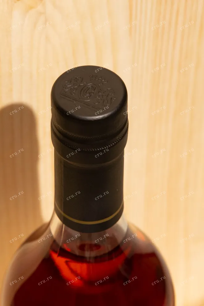 Пробка Gelas Bas Armagnac 8 years gift box 0.7 л