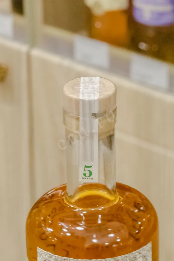 Пробка Coquerel Rum Finish 5 years in gift box 0.7 л