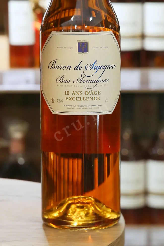 В магазине Крю Профи Baron de Sigognac 10 ans 0.7 л