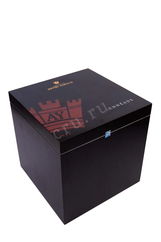 Деревянная коробка Henri Giraud Enneade Collection Set of 9 bottles in wooden box 1990-2000 0.75 л