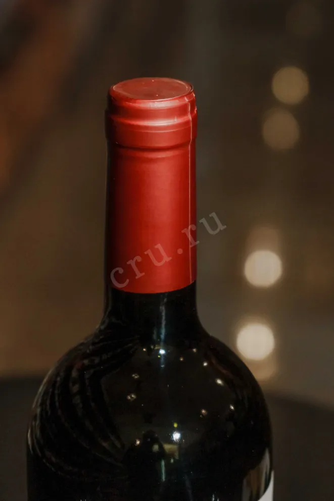 Пробка Chelti Family Collection Saperavi 2017 0.75 л