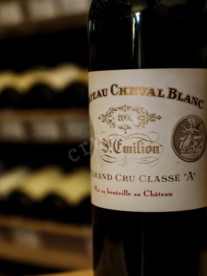 В магазине Крю Профи Chateau Cheval Blanc 1-er Grand Cru Classe St-Emilion 2006 0.75 л