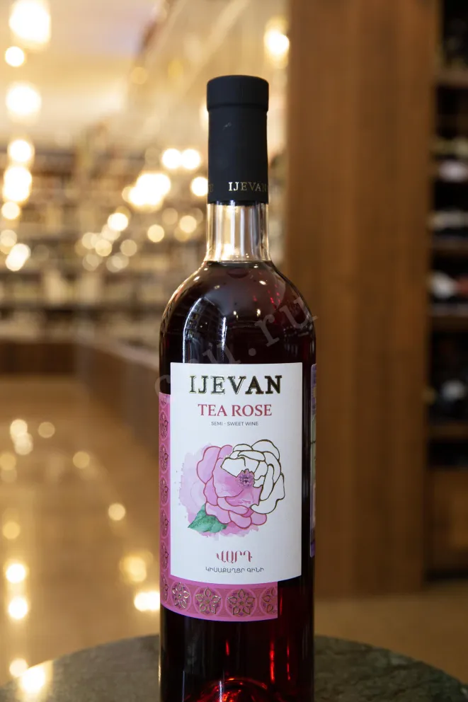 В магазине Крю Профи Ijevan Tea Rose 0.75 л