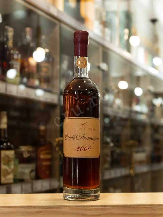 В магазине Крю Профи Jean Cave Vieil Armagnac AOC wooden box 2000 0.7 л