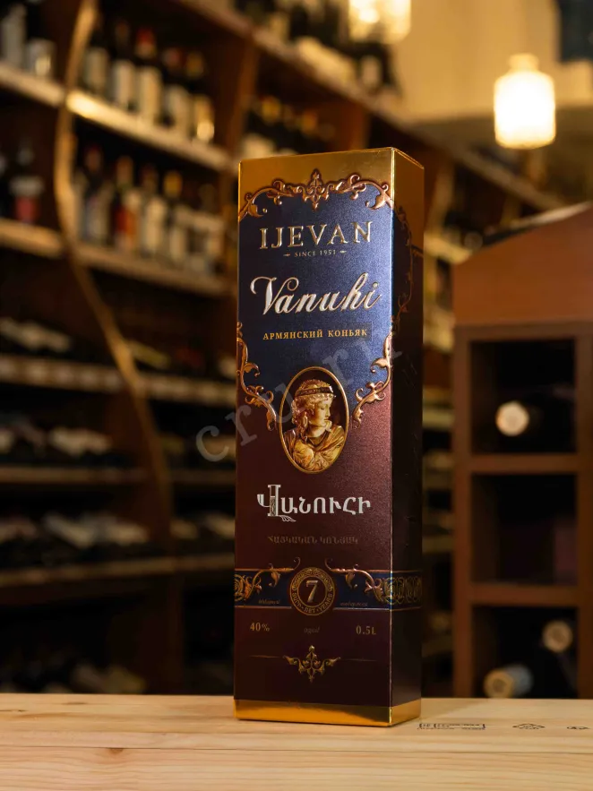 В магазине Крю Профи Ijevan Vanuhi 7 years 0.5 л