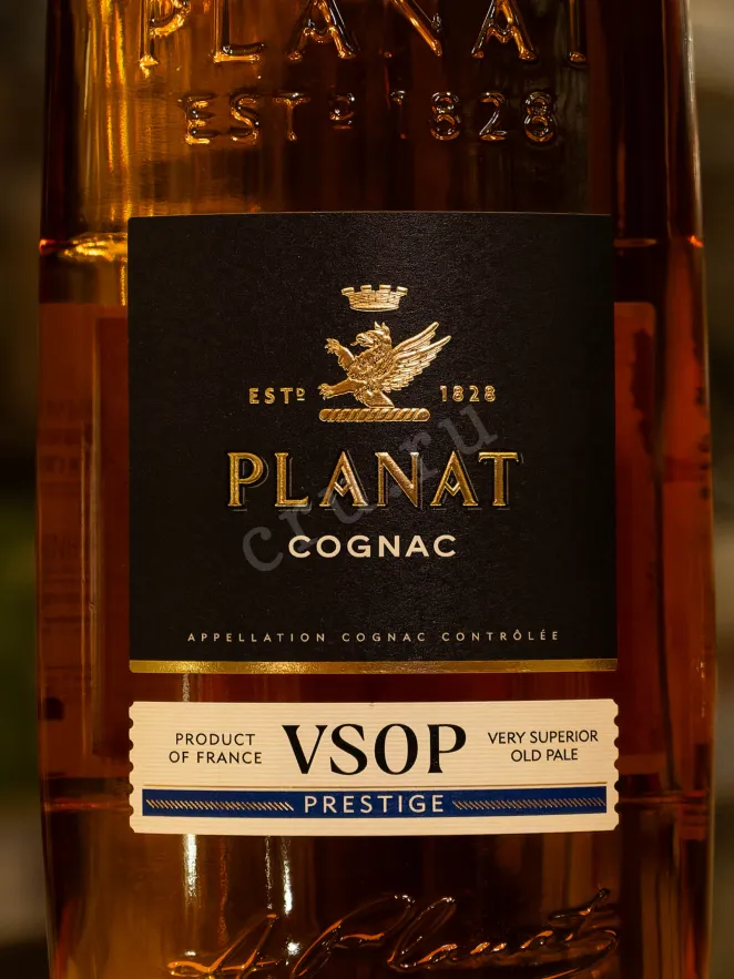 В магазине Крю Профи Planat VSOP Prestige in gift box 0.7 л
