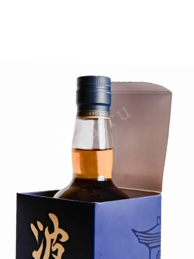 В подарочной коробке Hatozaki Omakase 6 years in gift box 0.7 л