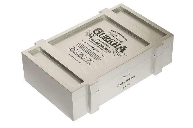 Коробка сигар Gurkha Cellar Reserve 12 Year Platinum Solara Double Robusto