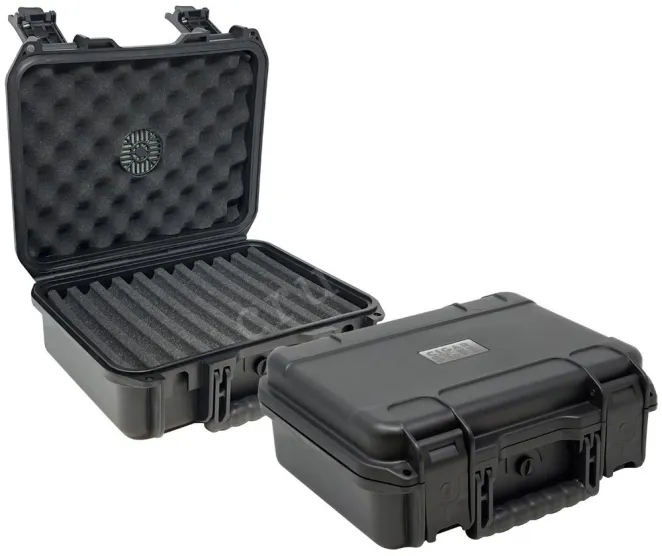 Humidor Aficionado Travel Cigar Safe Black 40 Cigars