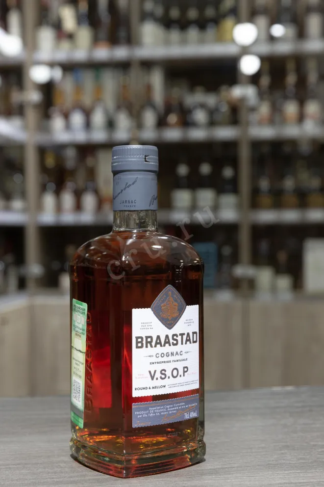 В магазине Крю Профи Braastad VSOP gift box 0.7 л