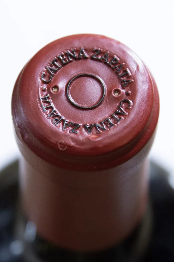 Пробка Catena Zapata River Stones Adrianna Vineyard 2017 0.75 л
