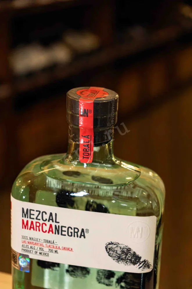 Пробка Mezcal Marca Negra Tobala 0.7 л